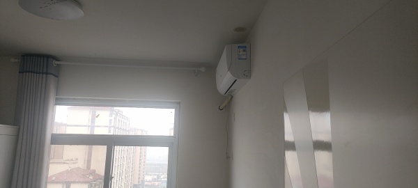 淇濱區豫鶴華城出租三室兩廳房子